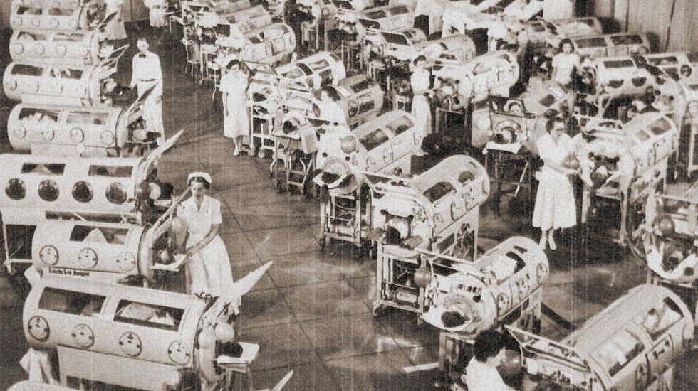 Ala hospitalar com pulmões de ferro para vítimas da pólio, nos anos 50